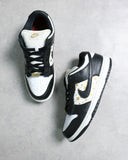 Nike SB Dunk Low Supreme Stars